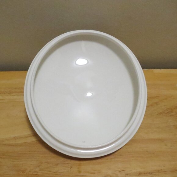 Wedgwood Solar Covered Vegetable Serving Bowl White Oval 8.5" Bone China - Picture 9 of 12